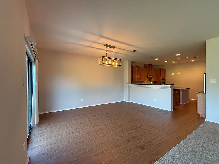 2250 Howry Dr — Photo 12