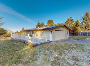 3210 Dows Prairie Rd, McKinleyville, CA 95519