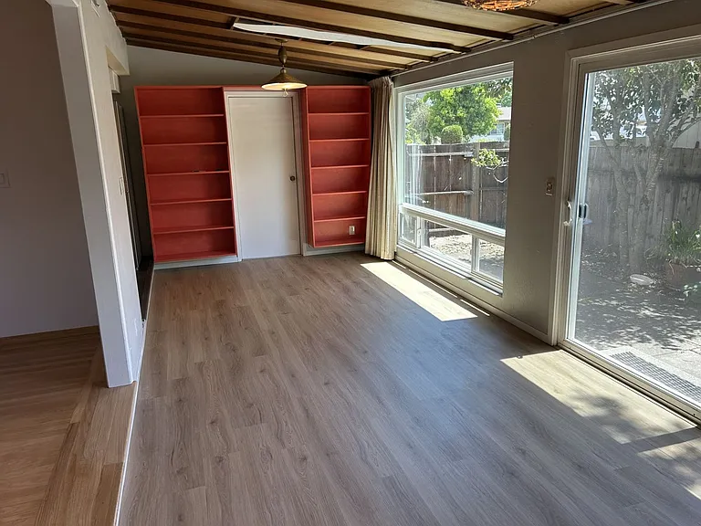 1419 Cambridge St — Photo 11