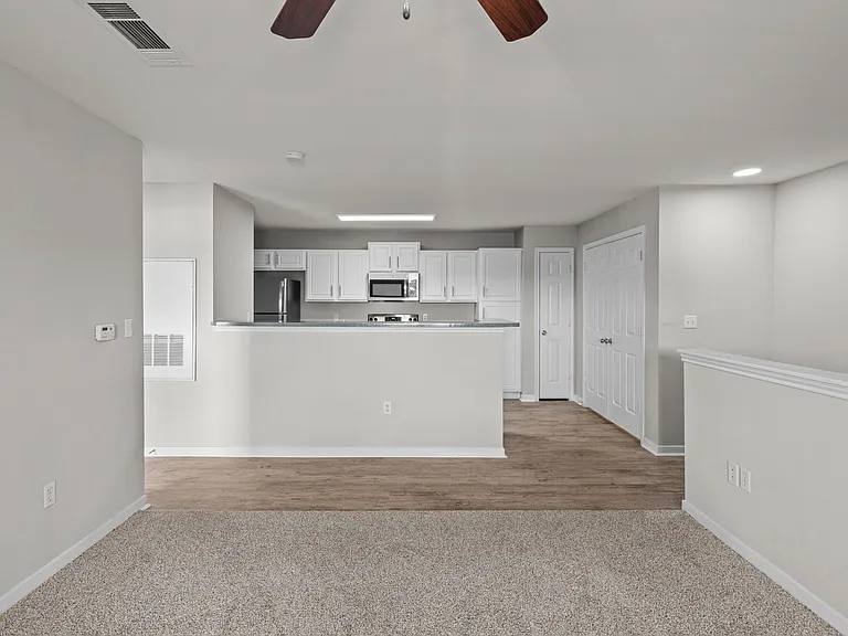 Echo Station Apartments — Photo 10