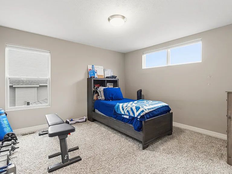 19506 Shadow Ridge Dr — Photo 33