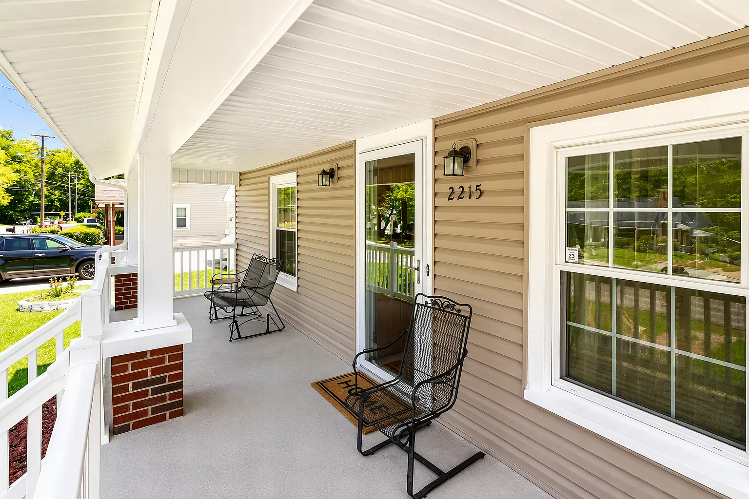 2215 Albion St — Photo 4