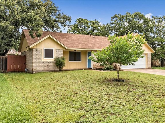 2nd image of 3503 Forestwood Dr