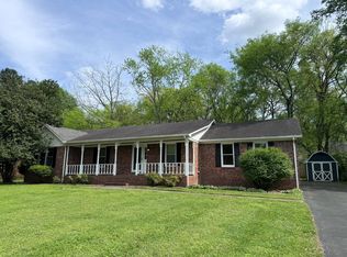 2334 Crown Hill Dr, Murfreesboro, TN 37129