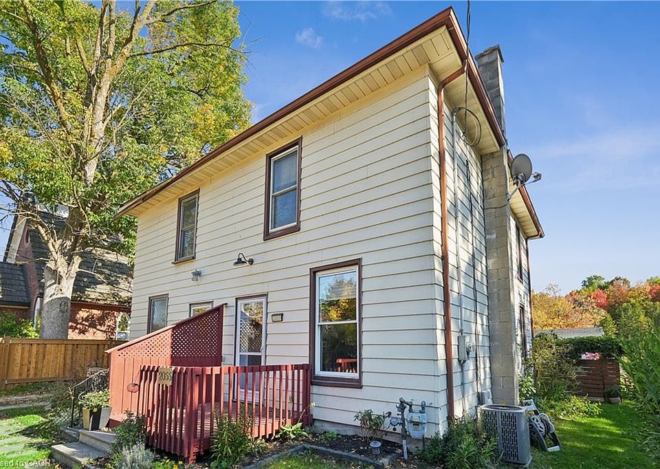 1st image of 2055 Embleton Rd