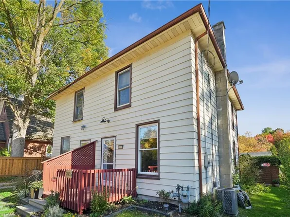 2055 Embleton Rd, Brampton, ON L6Y 0E9