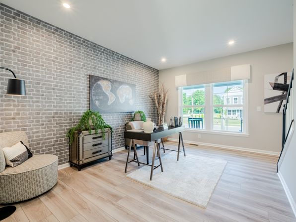 Fairfax Plan, Adena Pointe