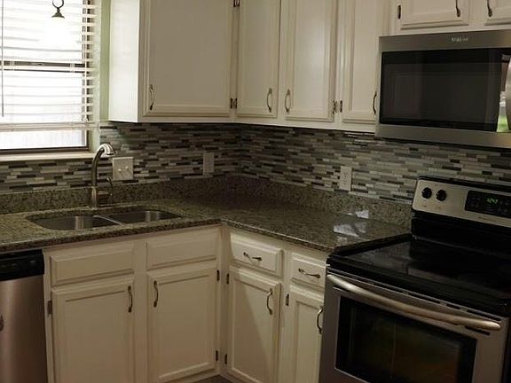 2nd image of 3825 Jester Cir