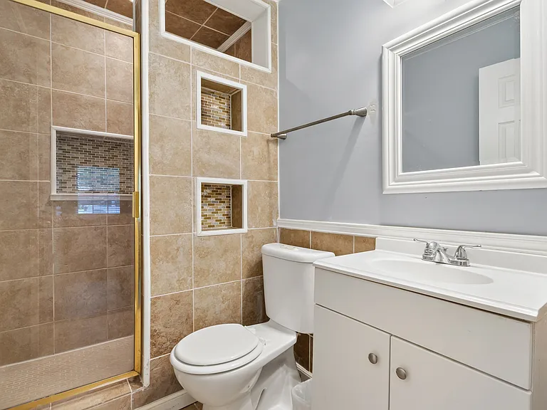 4823 Blue Heron St — Photo 8