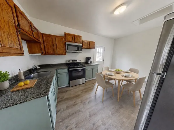 19 Kelley Sq #3, Worcester, MA 01610