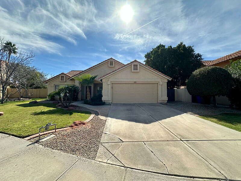 1st image of 2353 W Hemlock Ct