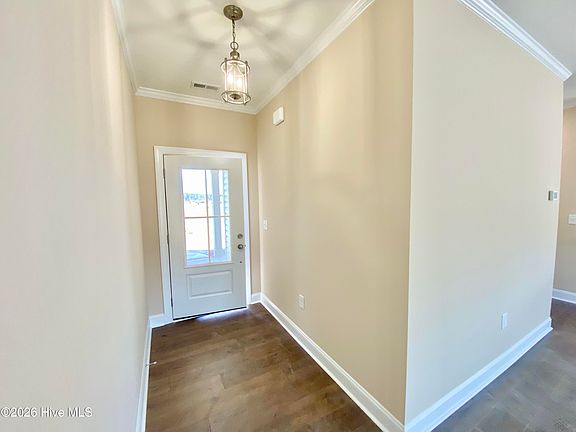 3rd image of 200 Rae Drive