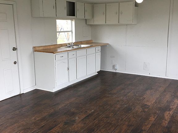 5th image of 204 1/2 E 5th Ave