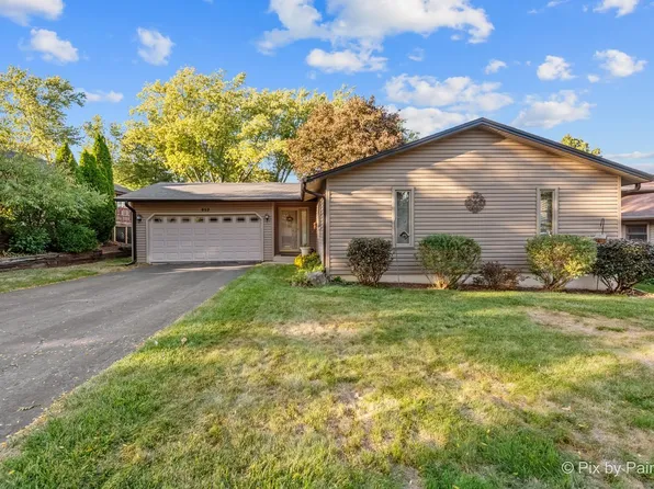 652 Krenz Ave, Cary, IL 60013