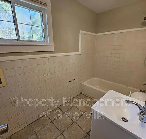 5 Pacific Ave — Photo 14