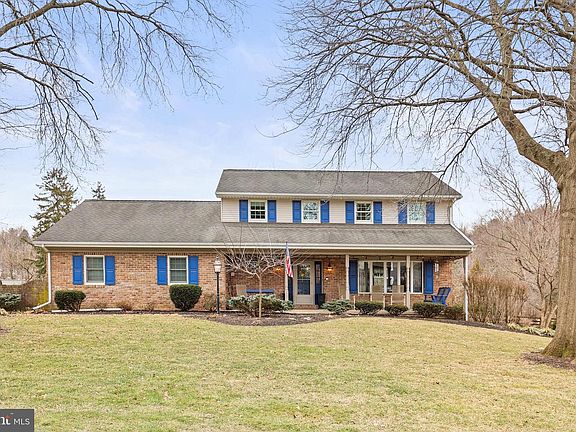 3rd image of 406 Wetherburn Dr