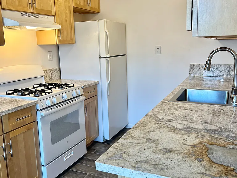 2810 Pope Ave #F — Photo 4