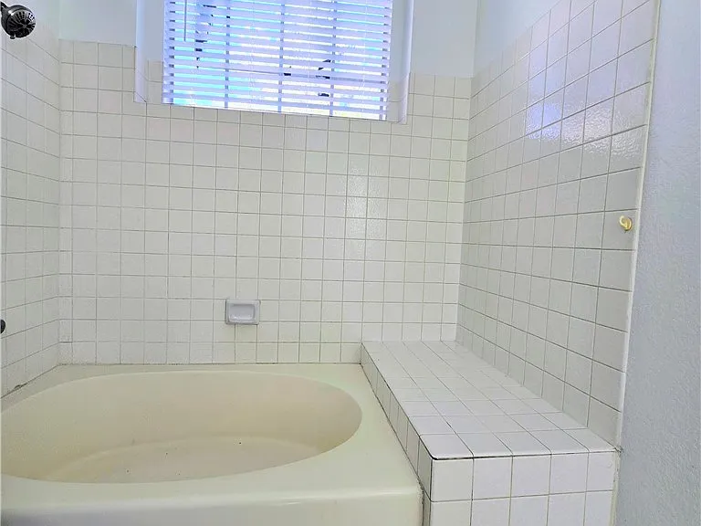 5797 Cedar Ave — Photo 22