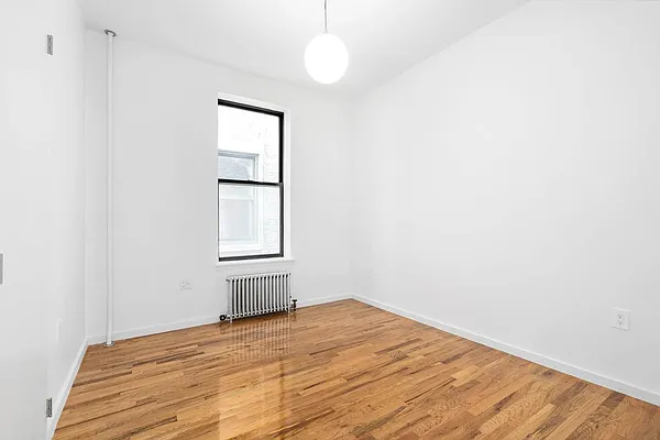 Rented by Bruma Realty LLC | media 4