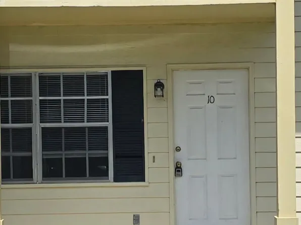 122 Gause Street, 122 Gause St #I-10, Hinesville, GA 31313