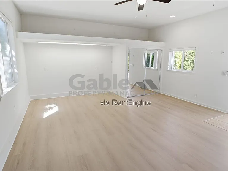 24943 1/2 Chestnut St — Photo 6