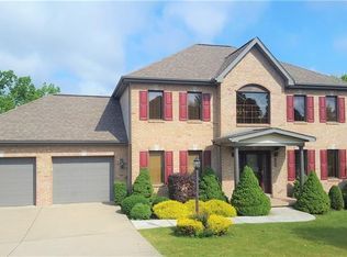 622 Rose Garden Ter, Latrobe, PA