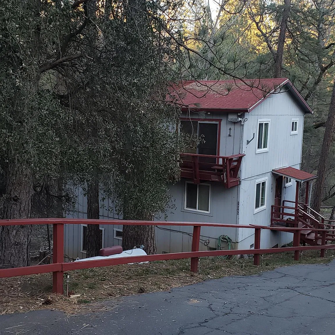 3 bed, 1556 sqft, $1,900 — Photo 1