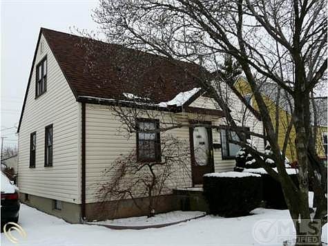 2162 Champaign, Lincoln Park.jpg