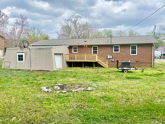 4th image of 936 Morningside Dr