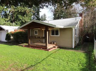 15554 Ashworth Ave N, Shoreline, WA 98133