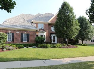 721 Ashton Ln, South Elgin, IL 60177