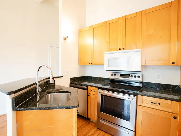 1314 14th St NW #307 — Photo 12
