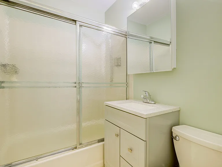 979 Oceanfront #8 — Photo 10