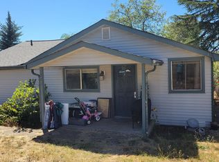 261 SE Darrell Ave, Winston, OR 97496