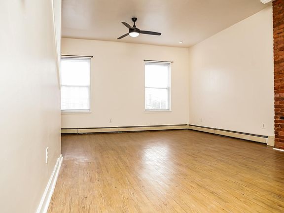 4th image of 4049 Powelton Ave