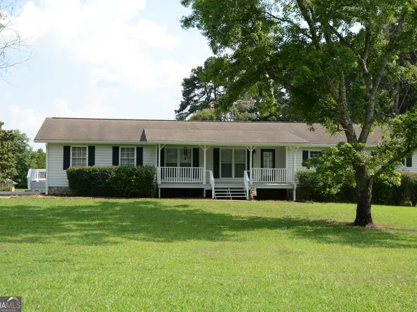 130 Seay Rd, Fayetteville, GA 30215
