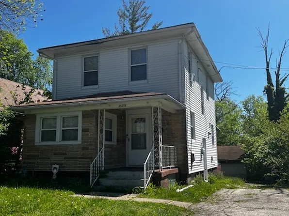 2218 Rugby Rd, Dayton, OH 45406