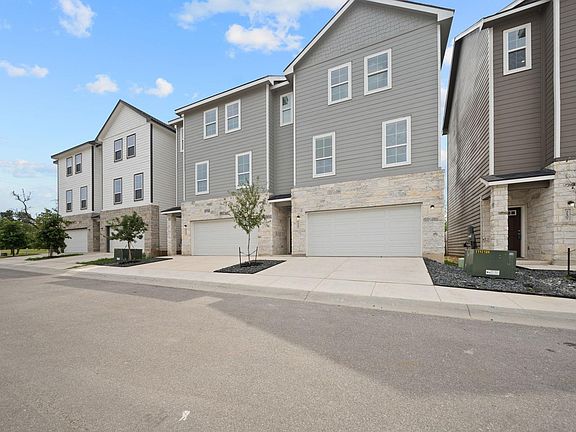 2nd image of 21503 Sir Walter Ln