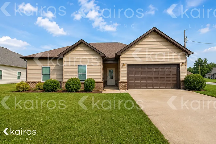 4 bed, 2.0 bath, 1681 sqft, $1,625 — Photo 1