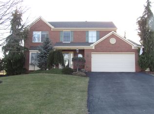 1210 Barnstaple Dr, South Park, PA