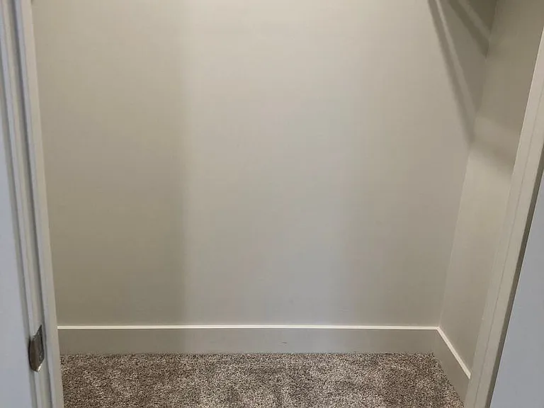 312 Lincoln St — Photo 41