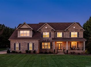 4621 Killian Crossing Dr, Denver, NC 28037