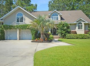 8855 E Fairway Woods Dr, North Charleston, SC 29420