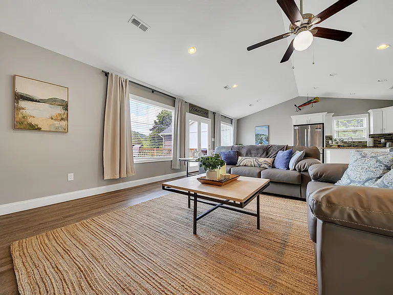 156 Hickory Valley Rd — Photo 8