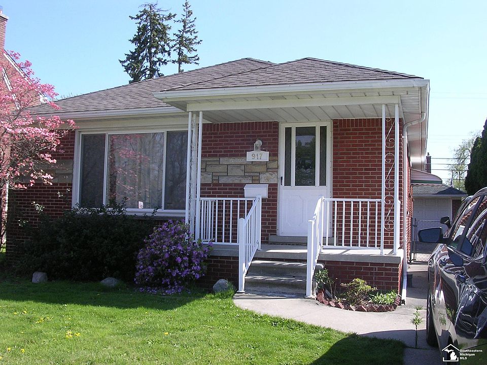 1st image of 917 Pagel Ave