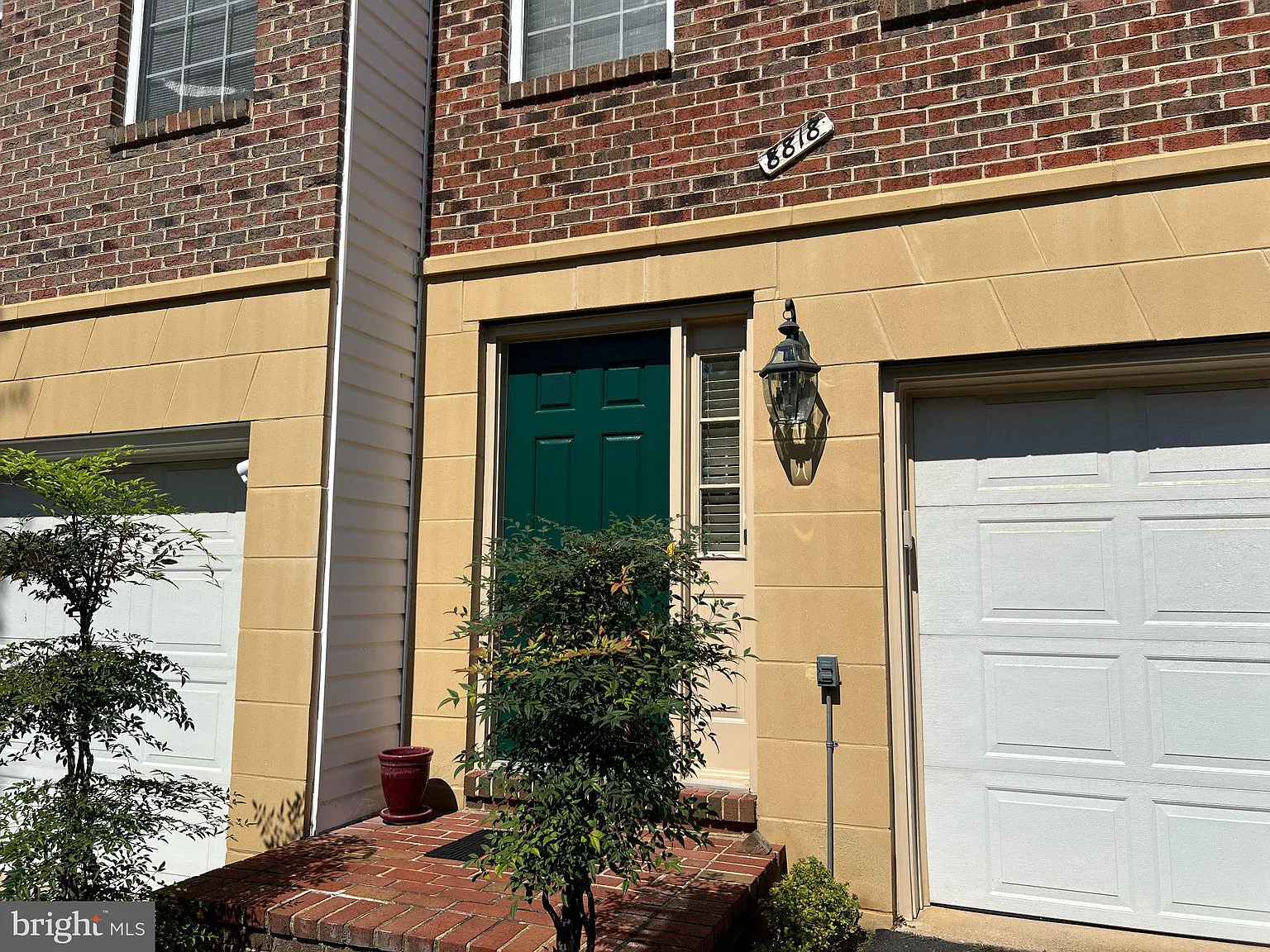 3 bed, 2.5 bath, 2270 sqft, $3,850 — Photo 2