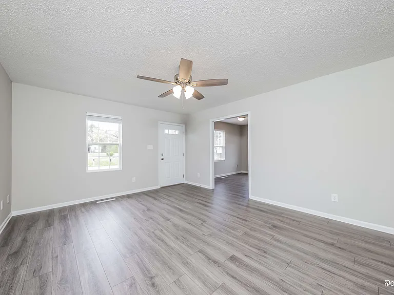 1816 Old Salisbury Rd — Photo 8