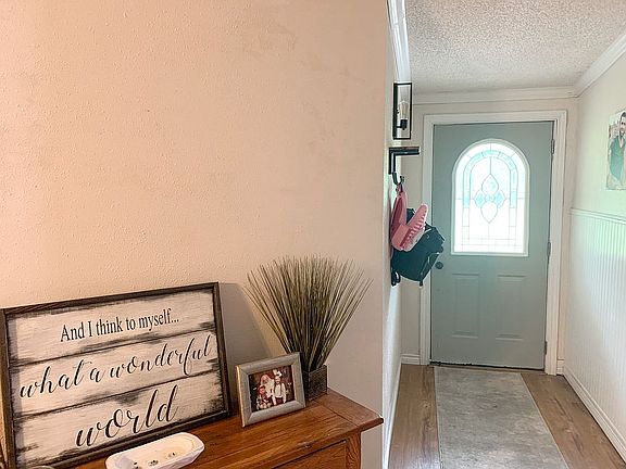 4th image of 5010 Ariola Ln