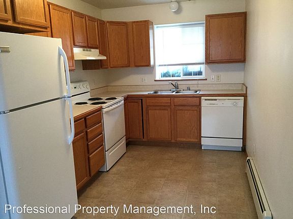 2nd image of 2401 Leo Ave APT C