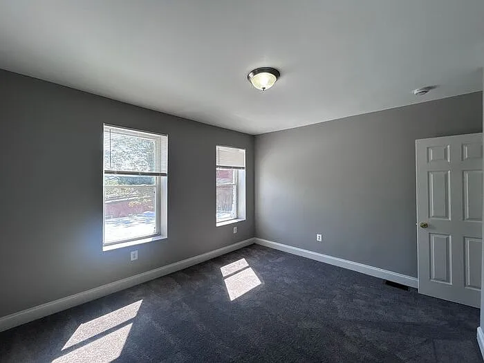 399 N Calhoun St — Photo 10